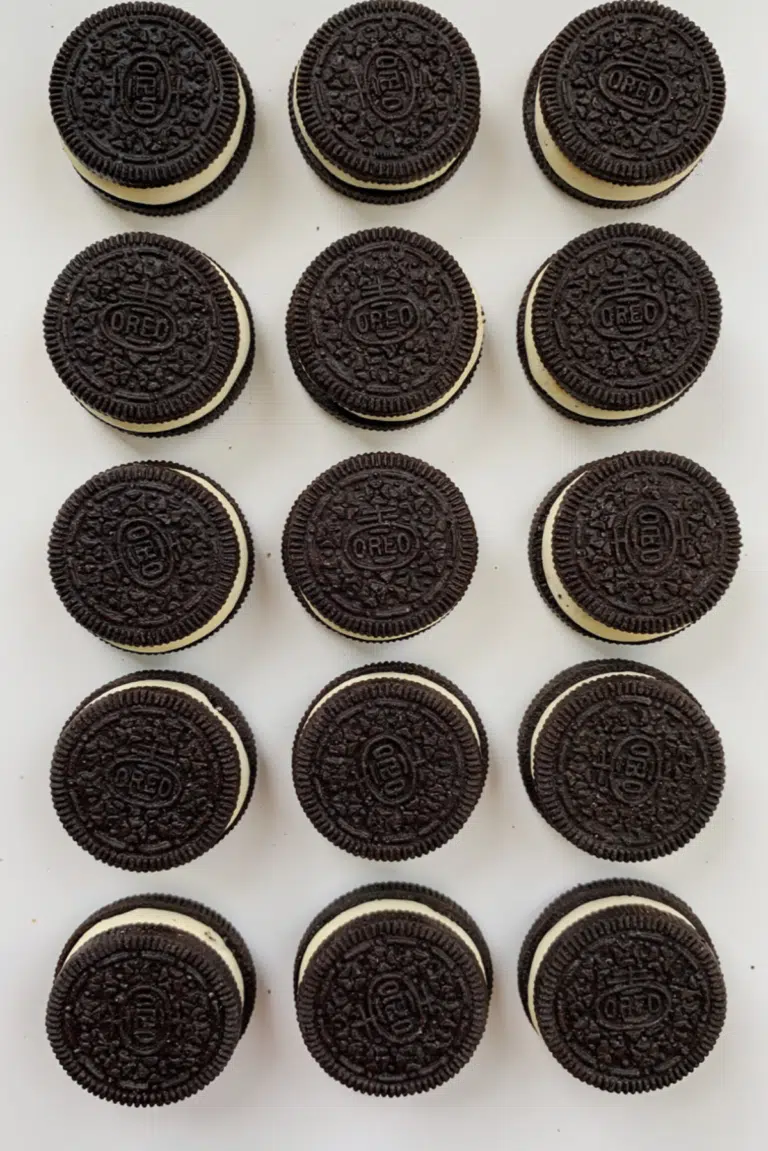 Homemade Oreo Cookies